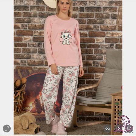 قیمت روز لباس راحتی پاییزه زنانه